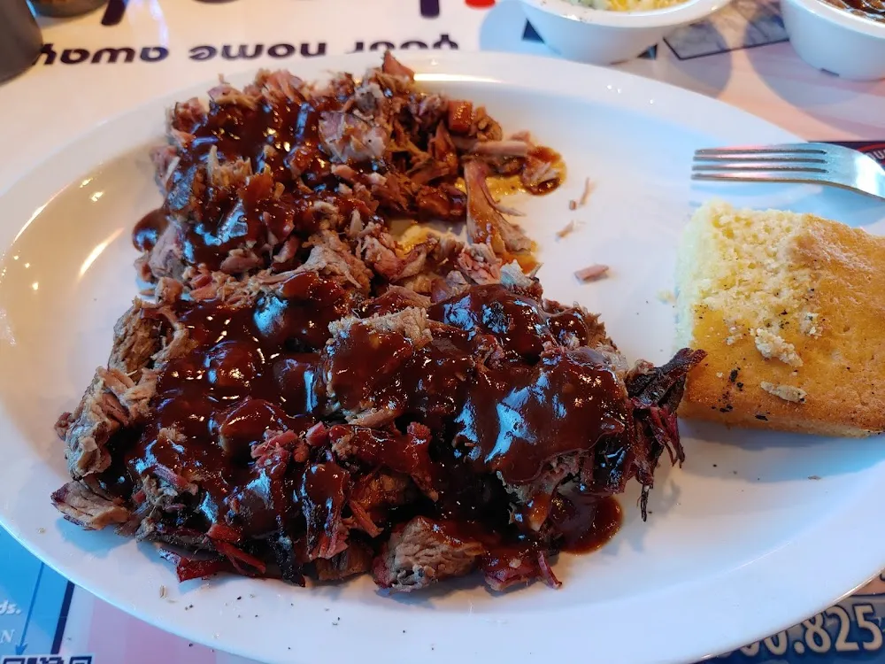2 Meat Combo Pulled Pork & Beef Brisket